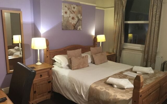 Gillygate Guest House