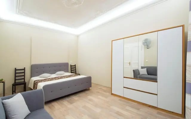Apartment Navratilova 16