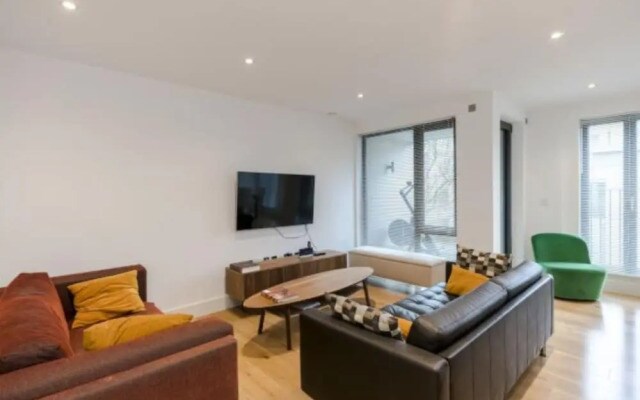 Notting Hill 2 Bedroom Apartment