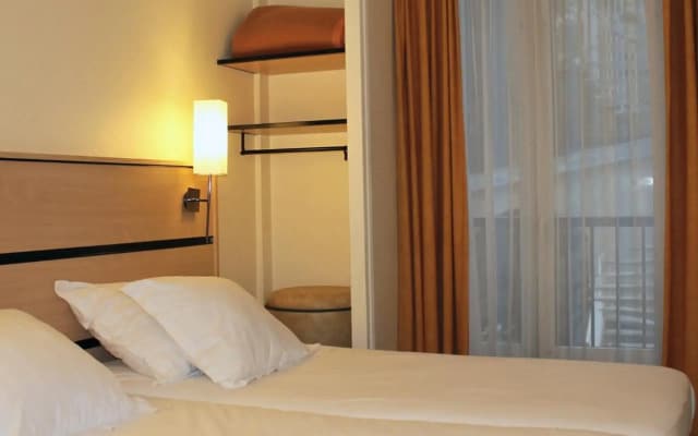 New Hotel Saint Lazare