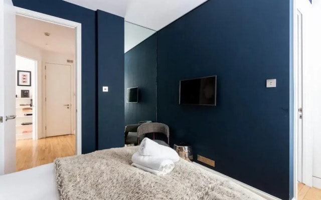 NEW Stunning 5BD Kensington House