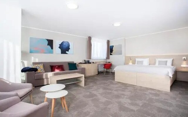 Hotel reStart