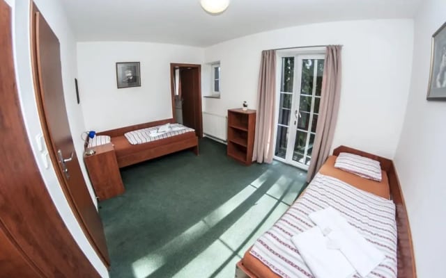 Sporthotel Å Vã½Carskã¡ Bouda