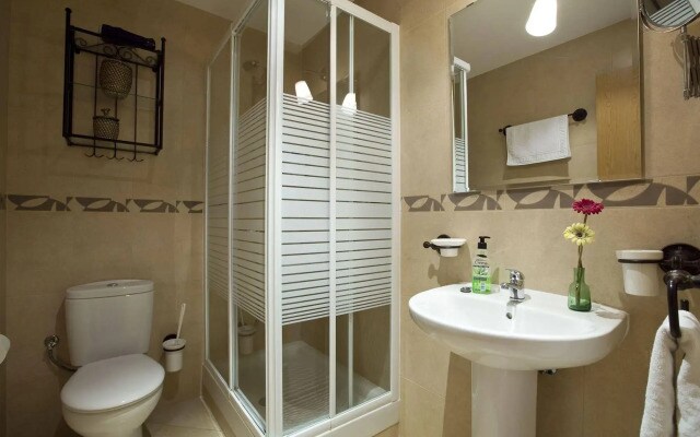 Apartamentos APR Numancia
