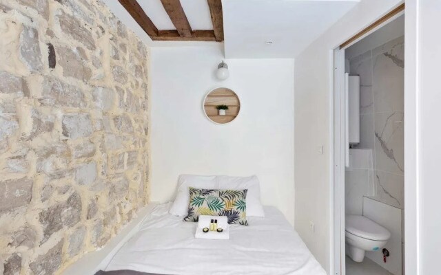 New and Functional Apartment in the Heart of Paris