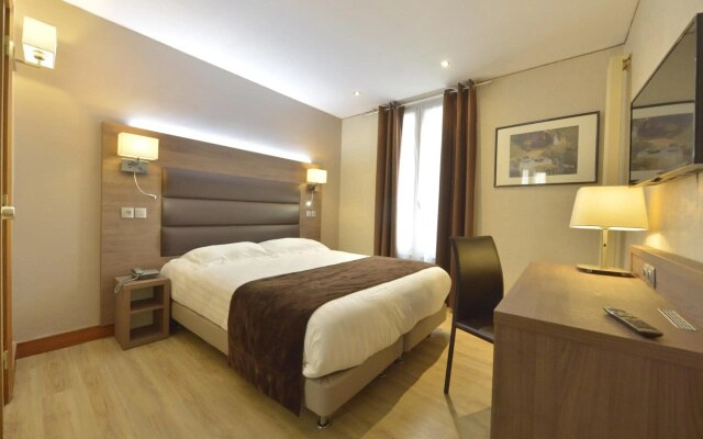 Отель Renoir Paris Montparnasse