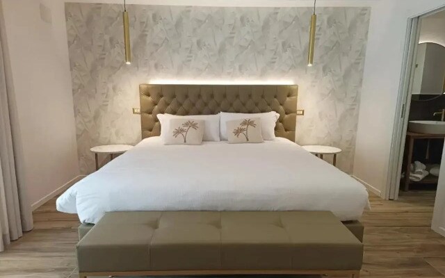 Romi Suite