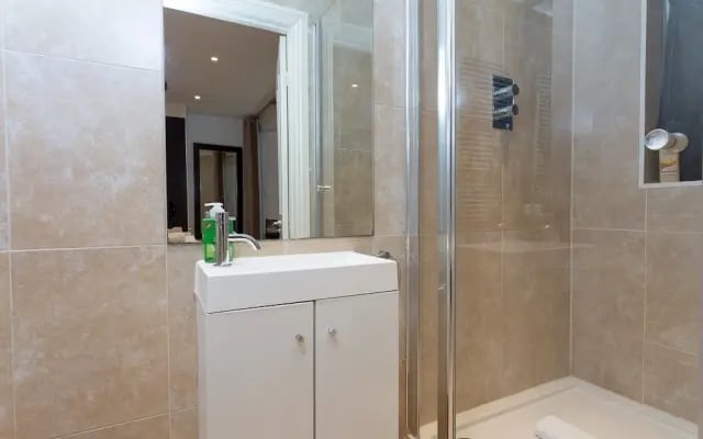 2 Bedroom Apartment in Notting Hill