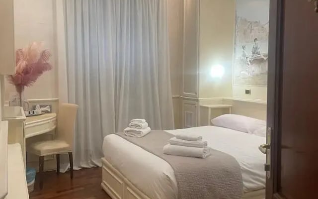 Dama Opera Elegantia Rooms