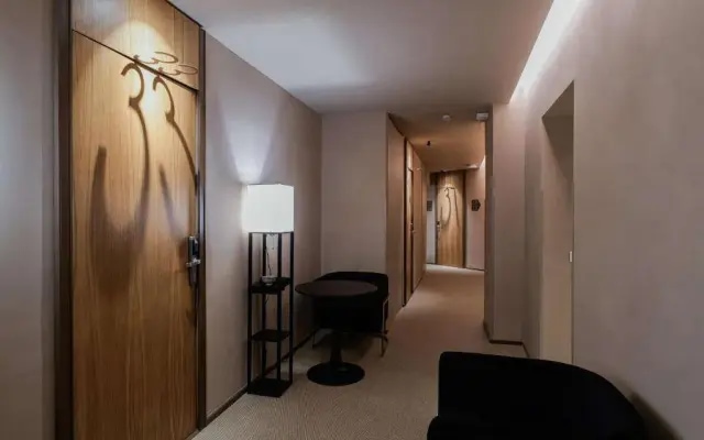 163 Boutique Hotel