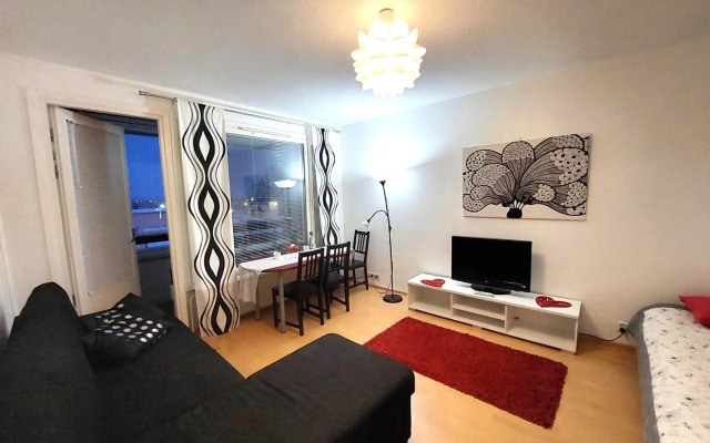 Aurora City Apartment