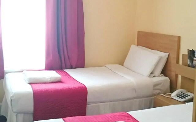 Lord Jim Hotel