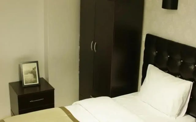 Apple Rental House