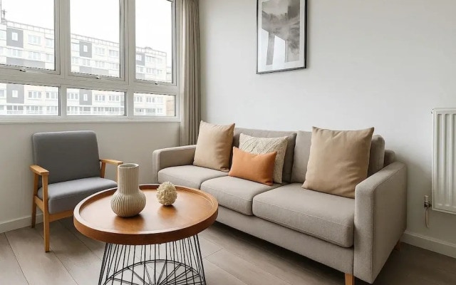 Elegant 2 Bedroom Apartment in Battersea