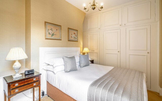 No 1 The Mansions by Mansley Serviced Apartments