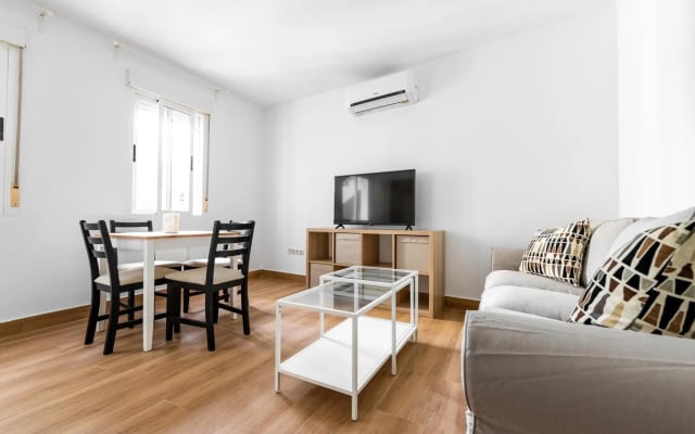 CERVANTES Apartment 11 2BR 1BT
