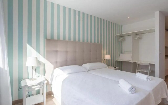 Urbe10 Atarazanas Premium Loft 4