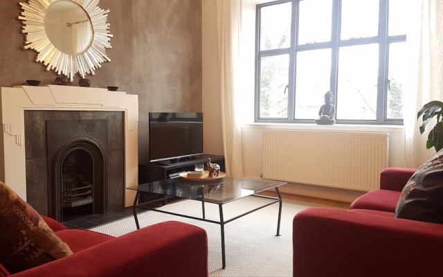 Kilburn Mansion Block Flat