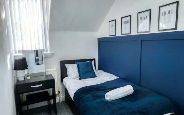Home Near City Centre, Pets Welcome, Parking