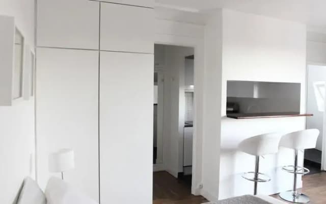 St Andre des Arts Studio