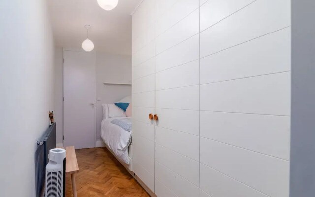 Modern 1BR Home in Trendy Dalston W/terrace