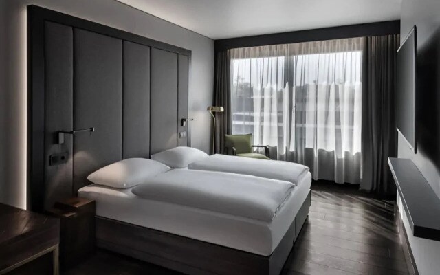 Hotel AMANO East Side