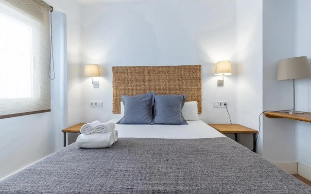 CERVANTES Apartment 23 2BT 2BR