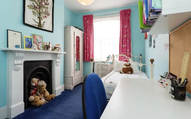 Veeve - Homely Highbury