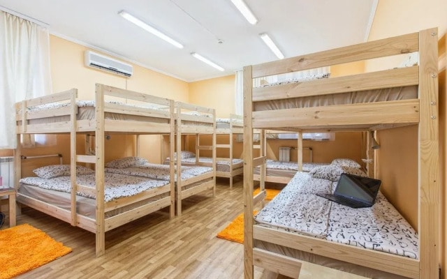 Хостел Abrikos