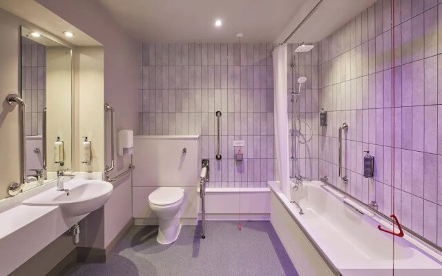 Premier Inn London Waterloo Lambeth Road Hotel