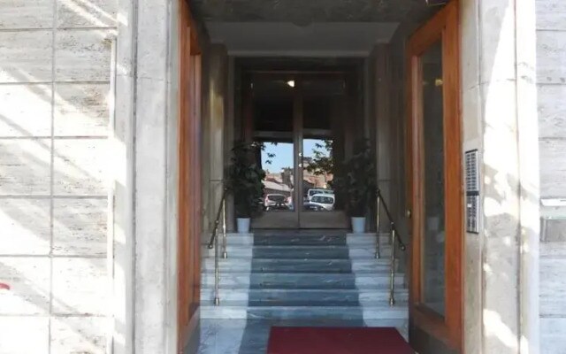 Chez Toi In Vatican