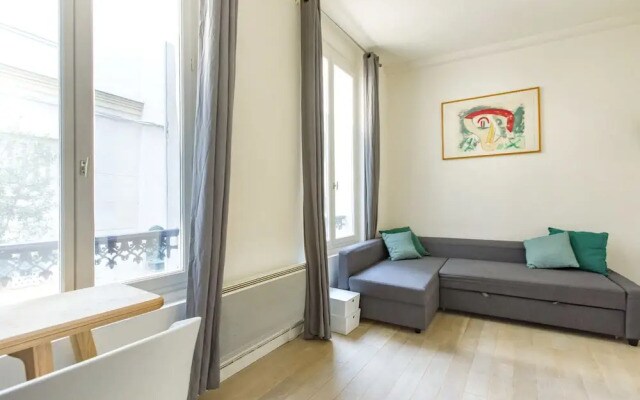 Jardin du Luxembourg Studio
