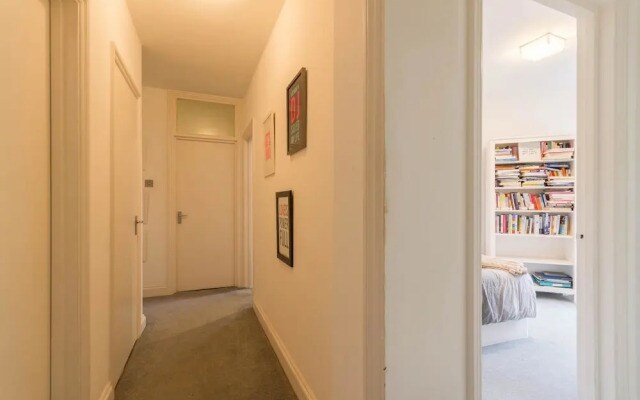 Fantastic 3BD Flat Bethnal Green London Zone 2!