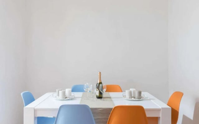 A World Aparts - 40 Sforza
