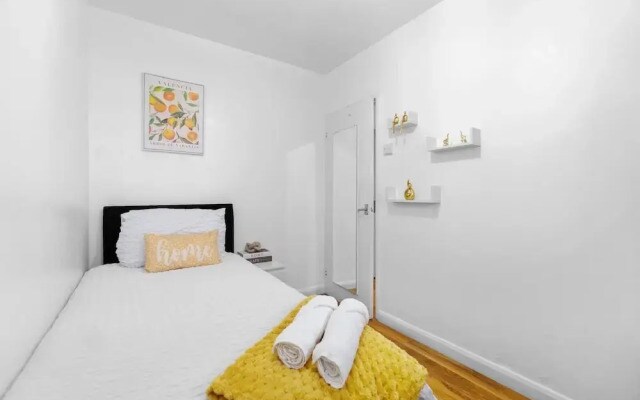 Apartment - Sleeps 4 - Business or City Breaks