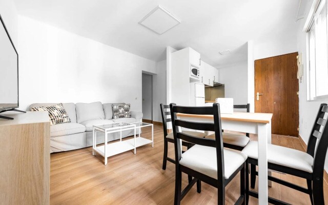CERVANTES Apartment 11 2BR 1BT