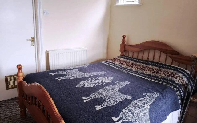 Cosy 1 Bed Flat Hideout in North London
