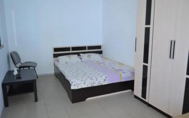 Guest House on Oktyabrskaya 19