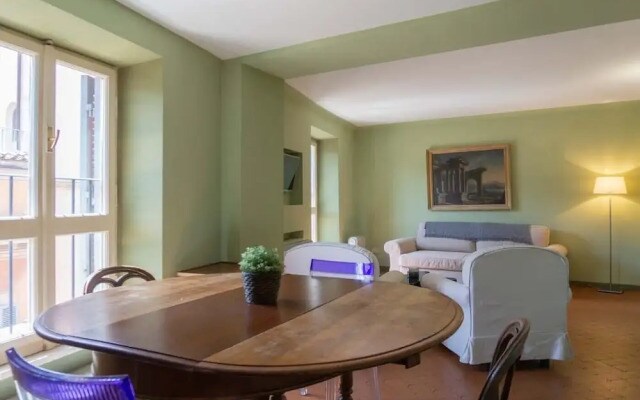 Piazza Venezia Charming Apartment