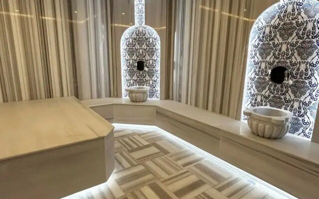 Holiday Inn Istanbul - Beylikduzu by IHG
