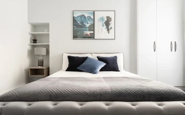Modern 4-Bedroom Apart near Aldgate East