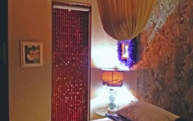 Anna VI Guest Home