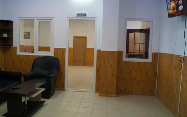 Hostel & Hotel Yuzhniy Dvorik