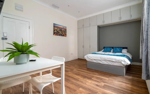 Camden Suites