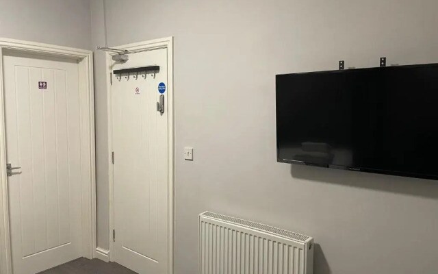 264 the Road End