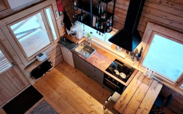 Lapland Riverside Nature Cabin