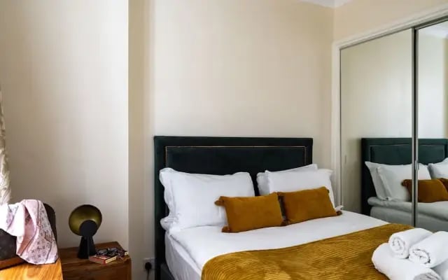 Molyneux Street Apartments