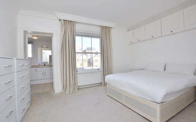 15 Beaufort Gardens Apartments