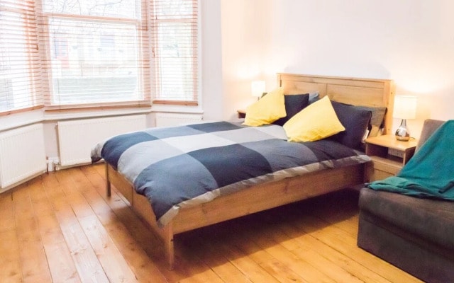 Apartment With Garden Maida Hill