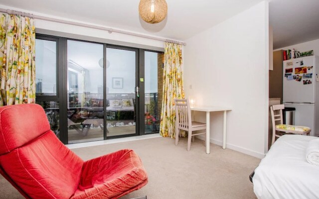 2 Bedroom Flat in West London